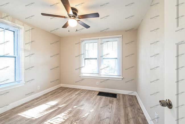 Building Photo - 6209 Radom St