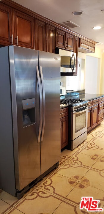 Building Photo - 7544 Flight Ave