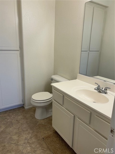 Building Photo - 35921 Camelot Cir