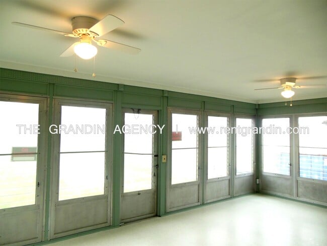 Building Photo - 142 Horner Ln