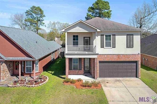 Building Photo - 4 Bedroom House off Old Hammond near S. Fl...