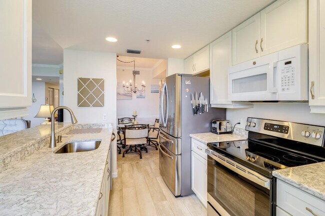 Building Photo - 5799 NE Island Cove Way