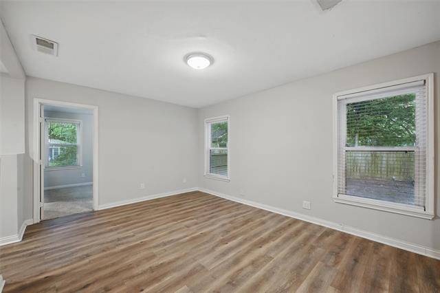 Building Photo - 1003 Pecan Ave