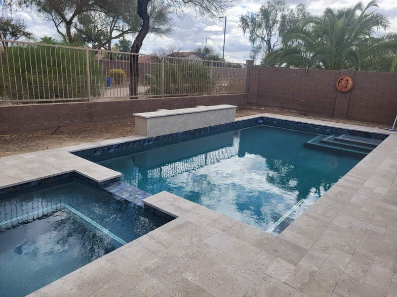 Building Photo - 18261 N Summerbreeze Way