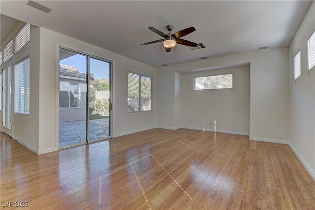 Building Photo - 10650 Alpine Frost Ct