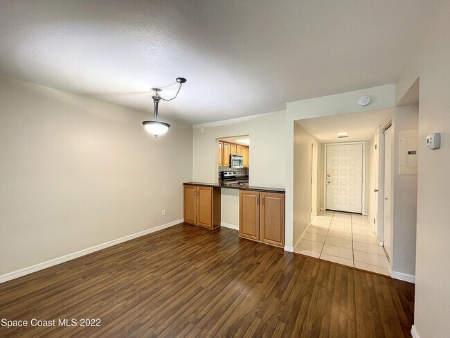 Building Photo - 205 Palmetto Ave