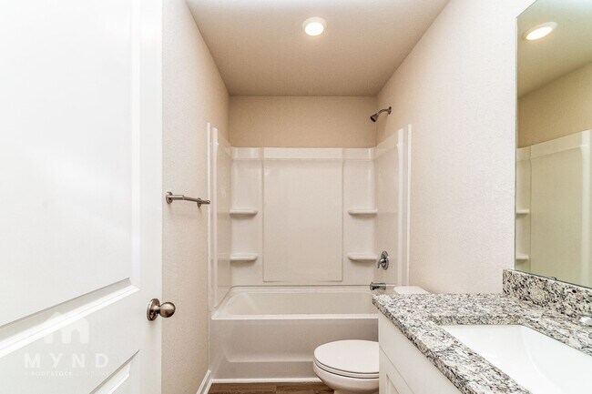 Building Photo - 295 Ivy Bank Dr