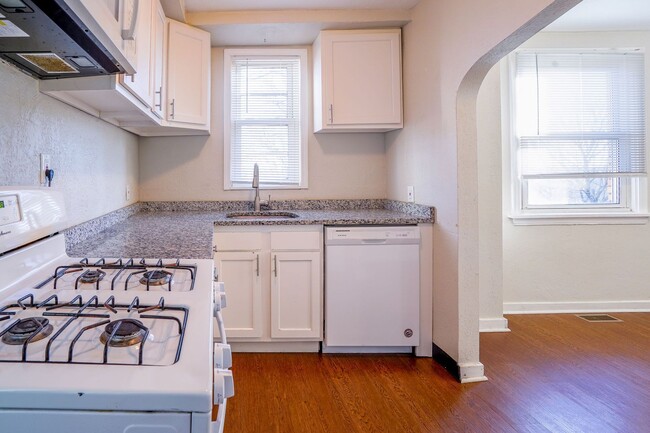 Building Photo - Beautiful Newly Renovated 3BD 1BA House on Mt Washinton