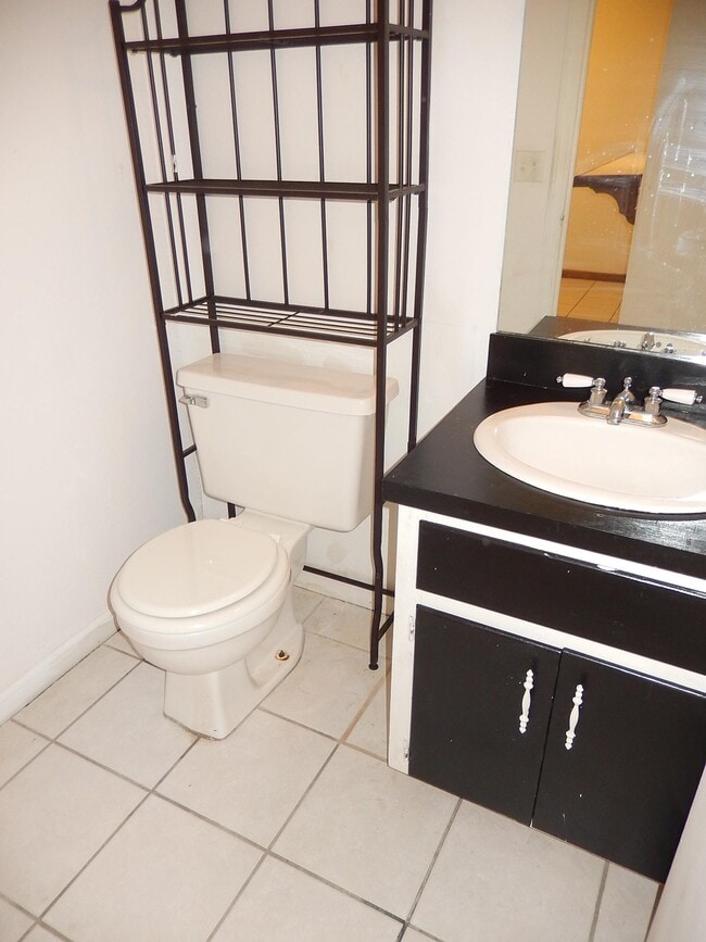 Building Photo - 786 Timberway Ct