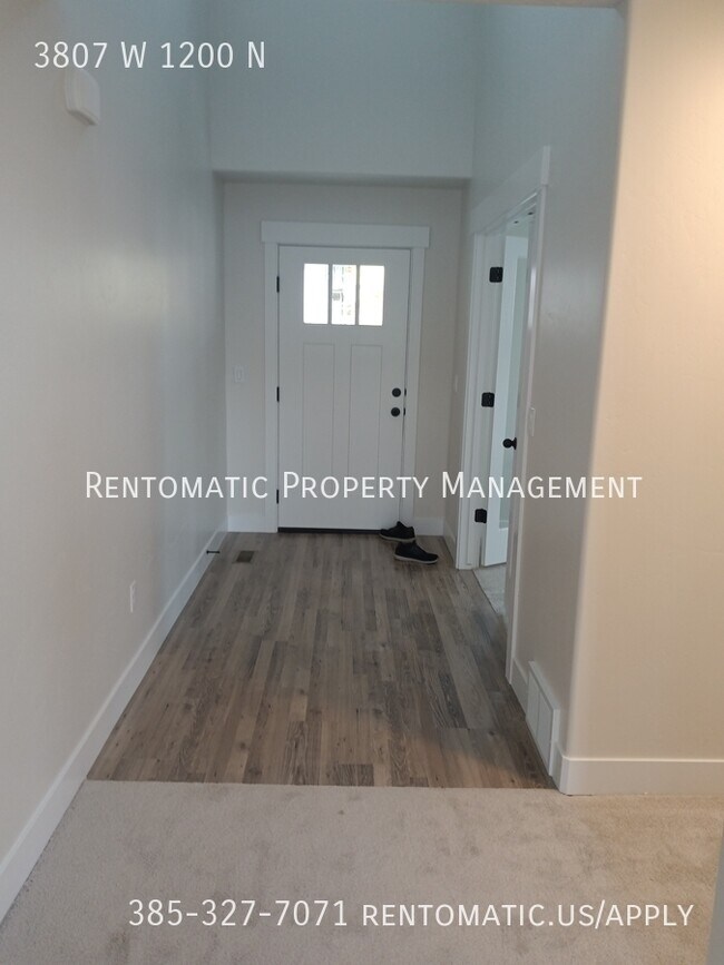 Building Photo - 3807 W 1200 N
