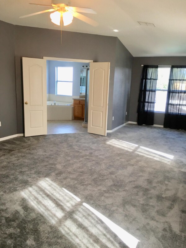 Building Photo - 8055 Spirit Ct