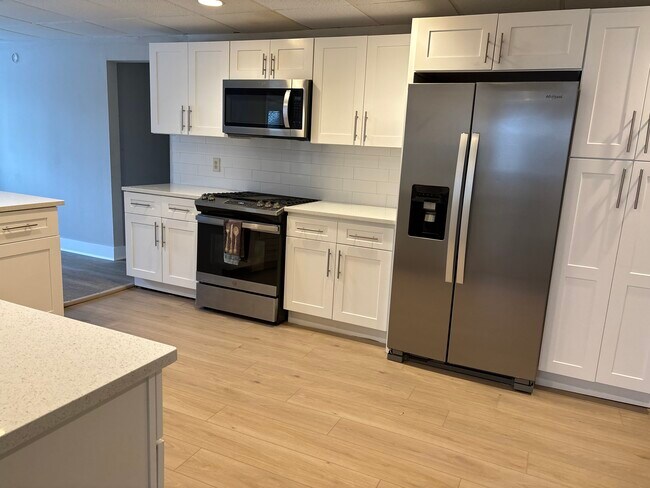 Building Photo - 3691 Ashford Dunwoody Rd NE