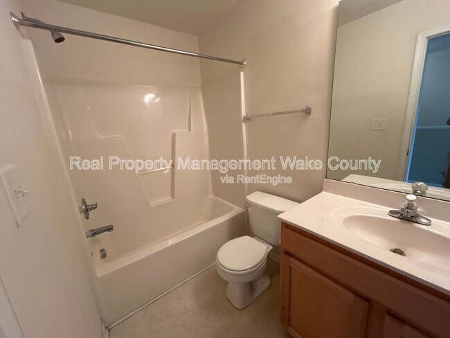 Building Photo - 8307 Glenwood Springs Ct