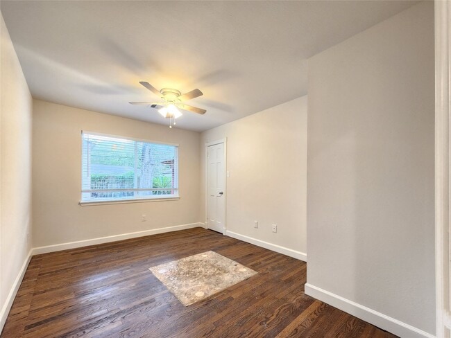 Building Photo - 5603 Arboles Dr