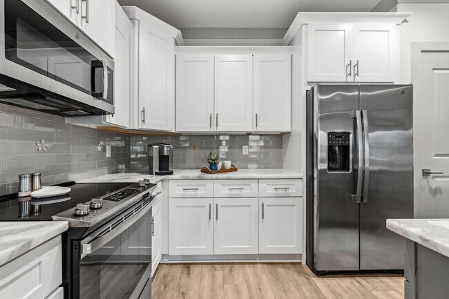 Building Photo - 45 Golden Bell Ct