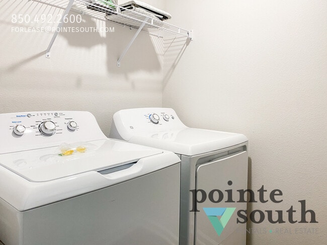 Building Photo - 5967 Smarty Jones Wy