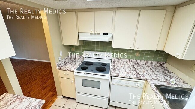 Building Photo - 10800 US-19