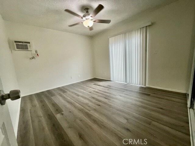 Building Photo - 686 E Cottonwood Rd