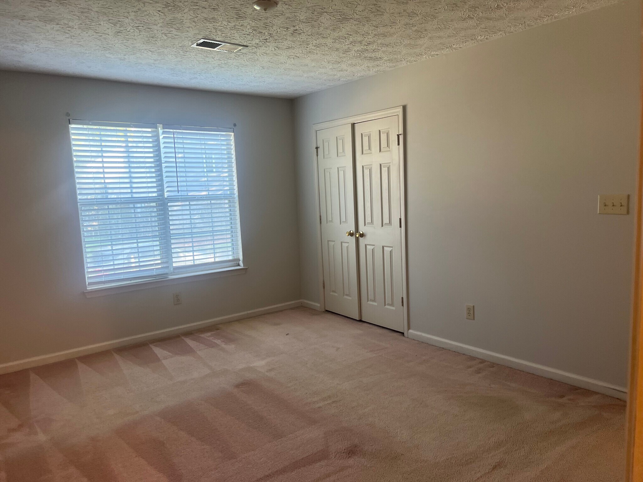 Building Photo - 6424 Charter Way