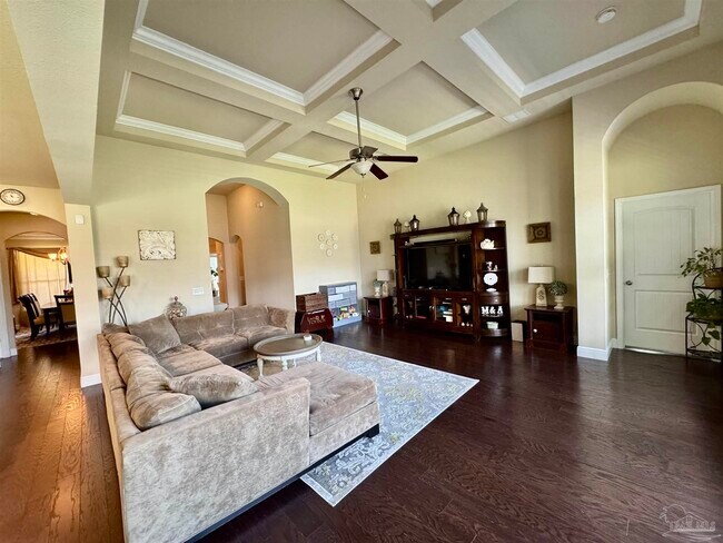 Building Photo - 9993 Boxelder Blvd