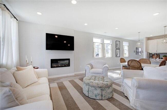 Building Photo - 116 Pk Rdg Cir