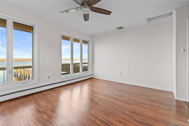 Building Photo - 115 Maryland Ave