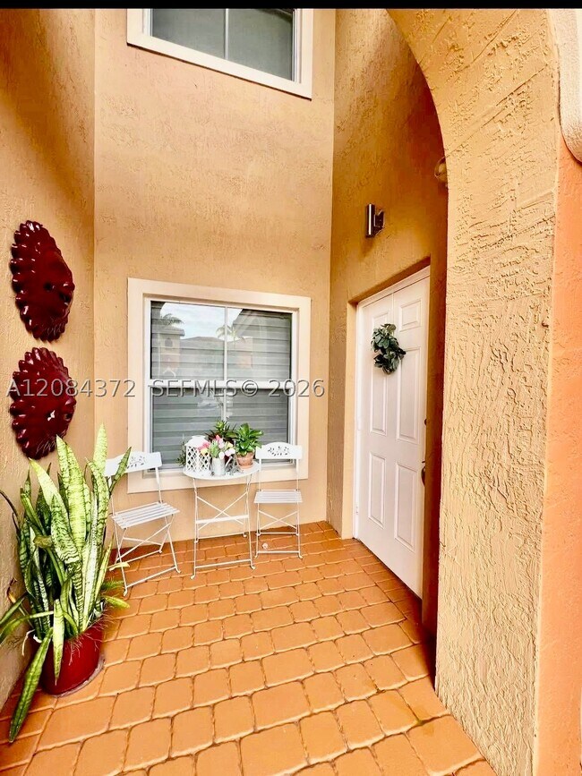 Building Photo - 2772 SW 121st Ave