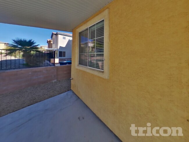 Building Photo - 3643 Sanwood St