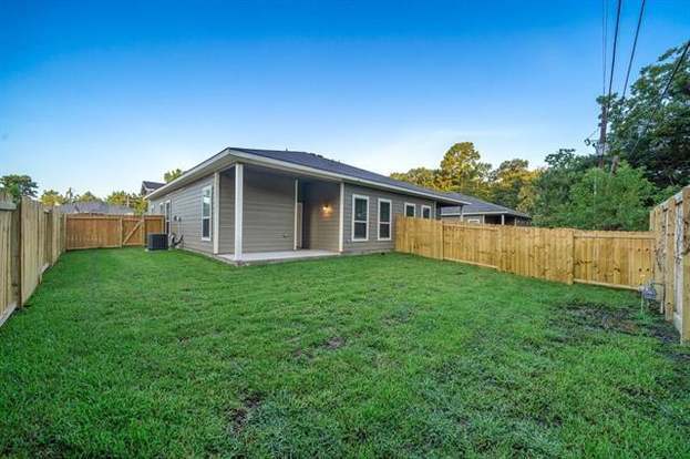 Building Photo - 9732 Grosbeak Ln