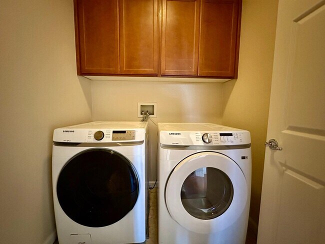 Building Photo - 1357 Trailside Ln