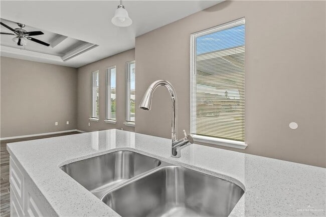 Building Photo - 1314 Beverly Ave