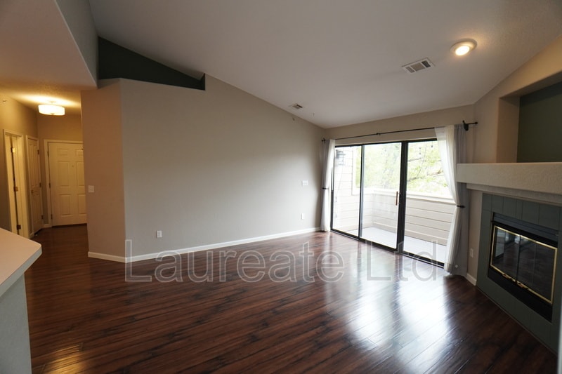 Building Photo - 7474 S Alkire St