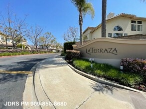 Building Photo - Yorba Linda Furnished Home With Pool
