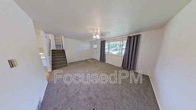 Building Photo - 4675 Holland St