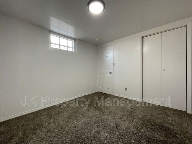 Building Photo - 2510 2nd Ave N