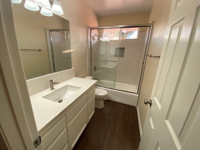 Building Photo - 1890 Todos Santos Ct