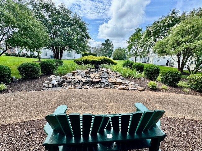 Building Photo - 3-Bedoom 1-Story Condo In Eagle Pointe! St...