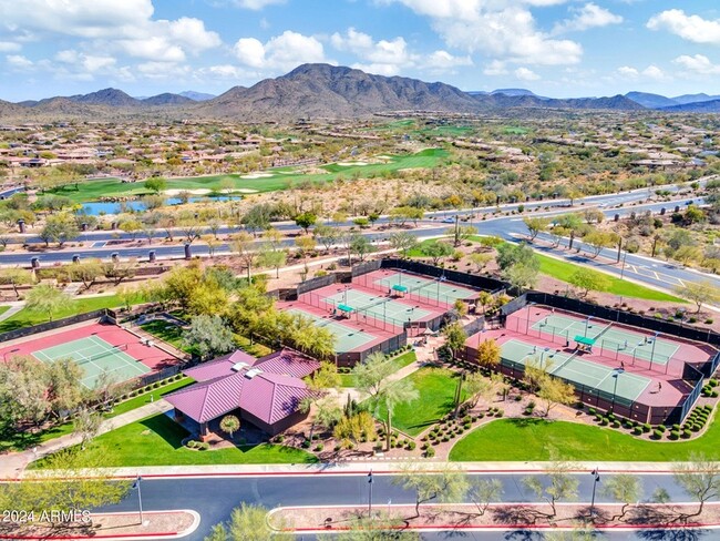 Building Photo - 44529 N Sonoran Arroyo Ln