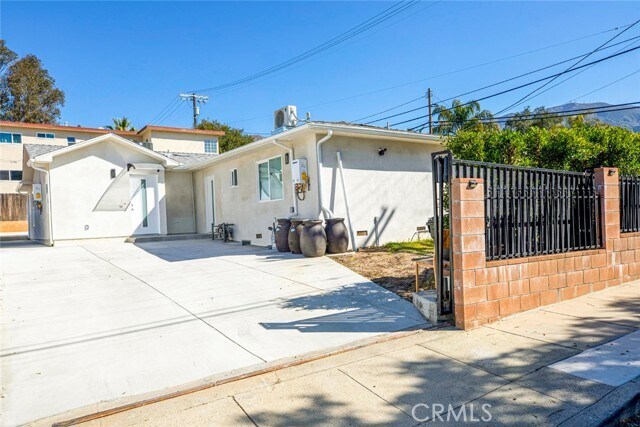 Building Photo - 7103 Greeley St