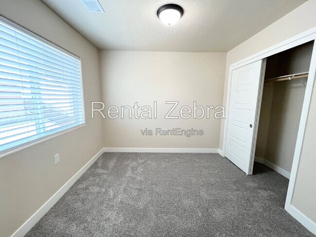 Building Photo - 1310 Playa Del Rey Dr