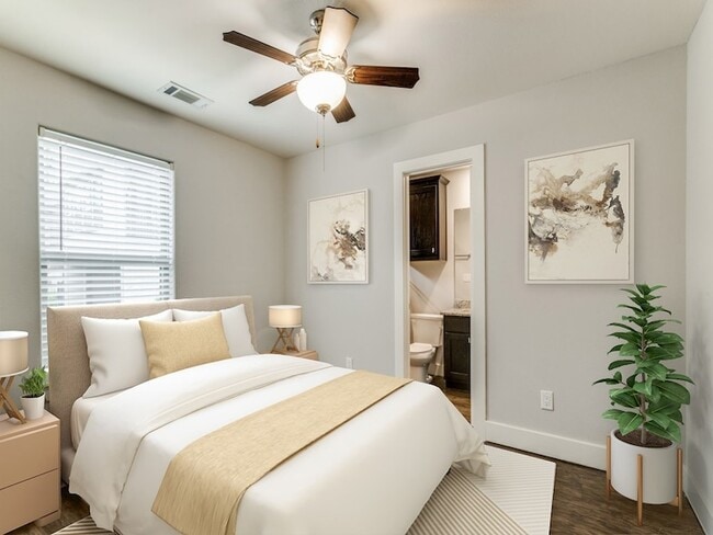 Building Photo - 4323 Dickason Ave