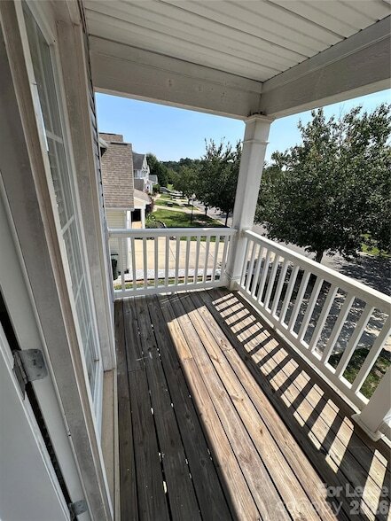 Building Photo - 732 Inwood Hill Dr