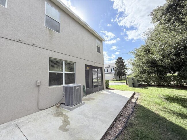 Building Photo - 1888 Compass Flower Way