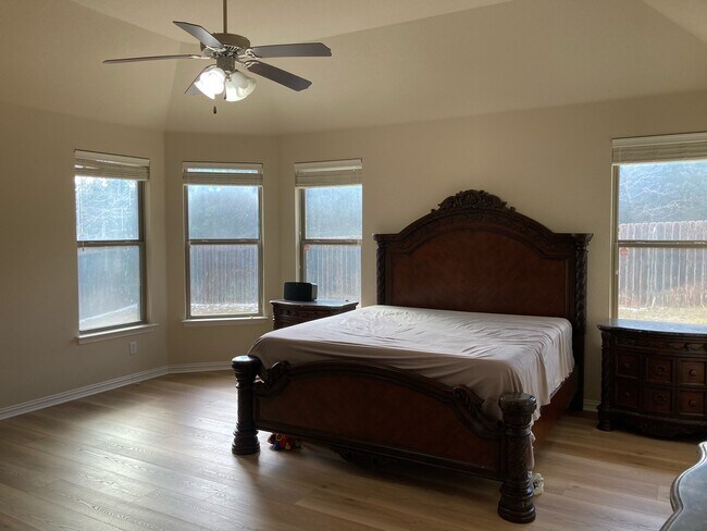 Building Photo - 1315 Rimstone Dr