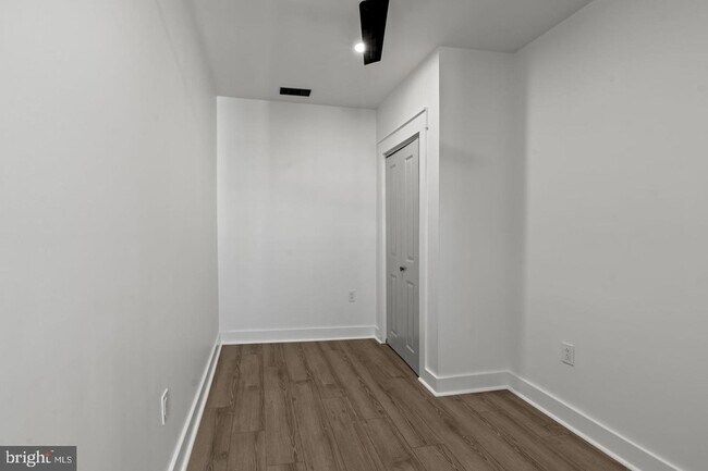 Building Photo - 3450 Almond St