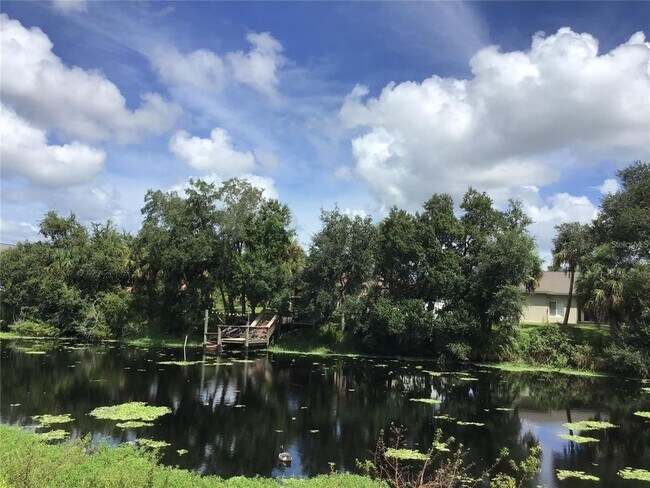 Building Photo - 1292 Hillsborough Blvd