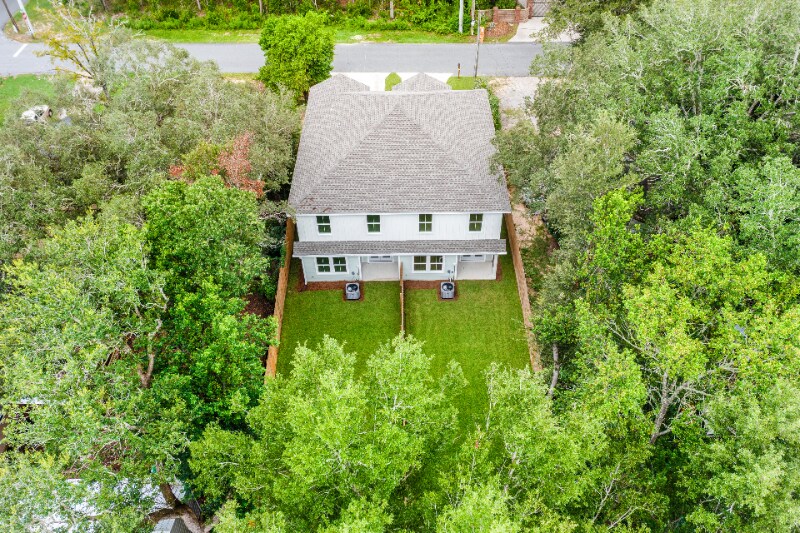 Building Photo - 608 Fir Ave