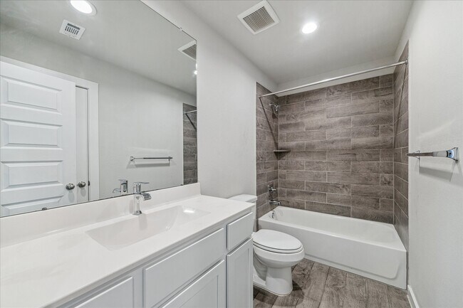 Building Photo - 3503 Hackberry Tree Ln