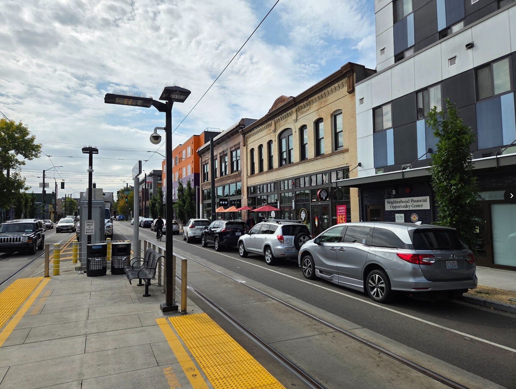 Neighborhood - 720 6th Ave