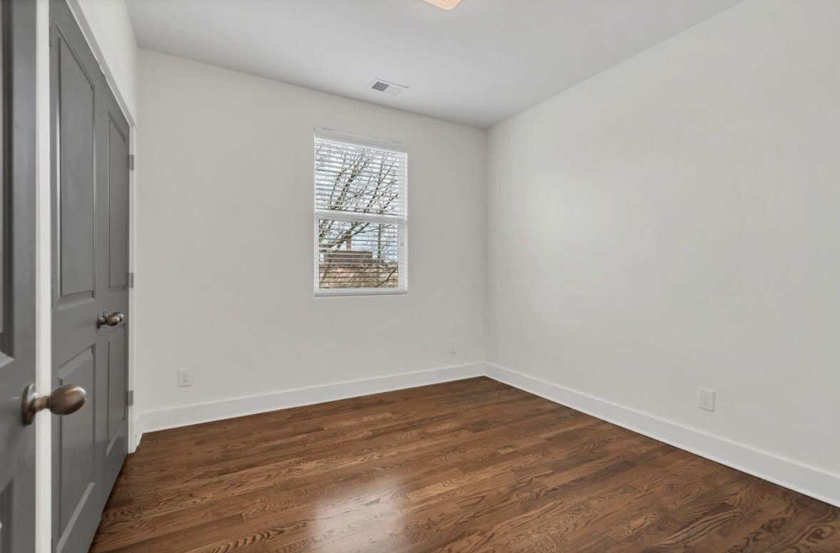 Building Photo - 1603 9th Ave N